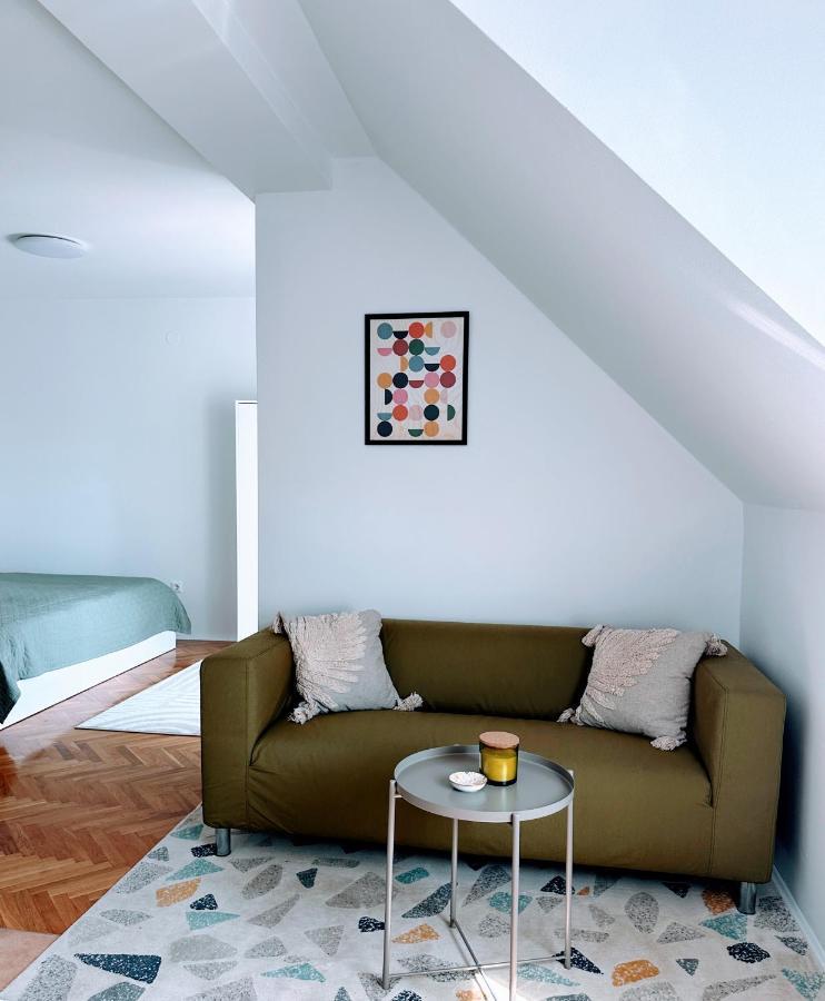 Beautiful In Centre - Star Apartment Osijek